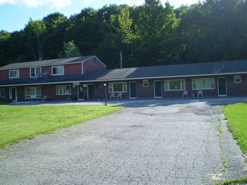 Ladd Brook Inn Pownal Exteriör bild